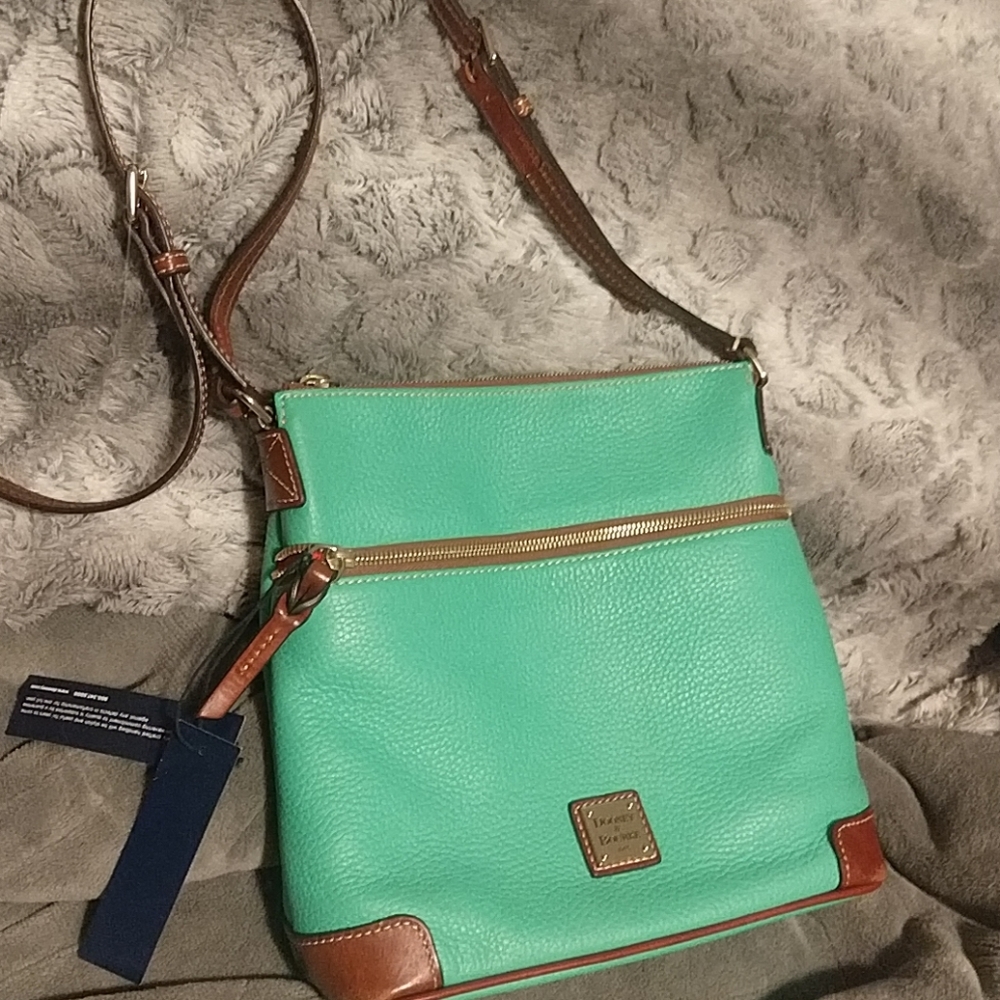 NWT Dooney & Bourke bag